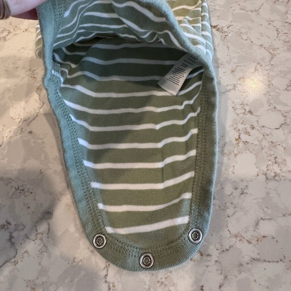 Carter's 3M Green and White Striped Baby Onesie - Picture 3 of 4